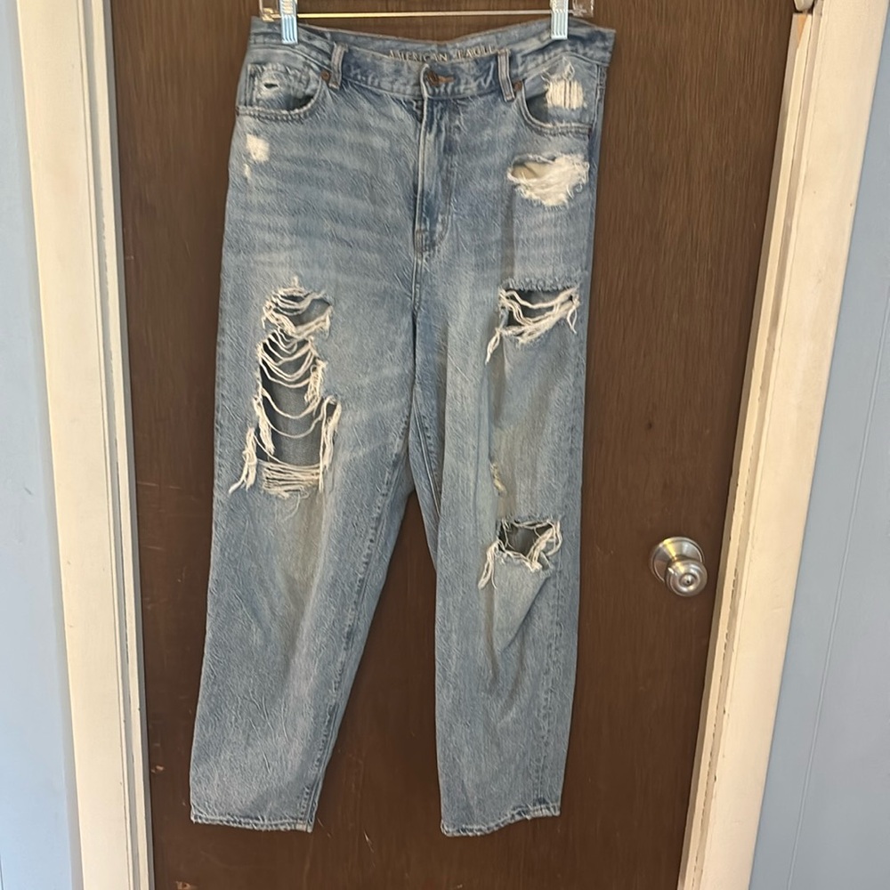 Women’s American Eagle Jeans